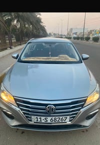 ام جي 5 • ٢٠٢٢ • شاشه اندرويد