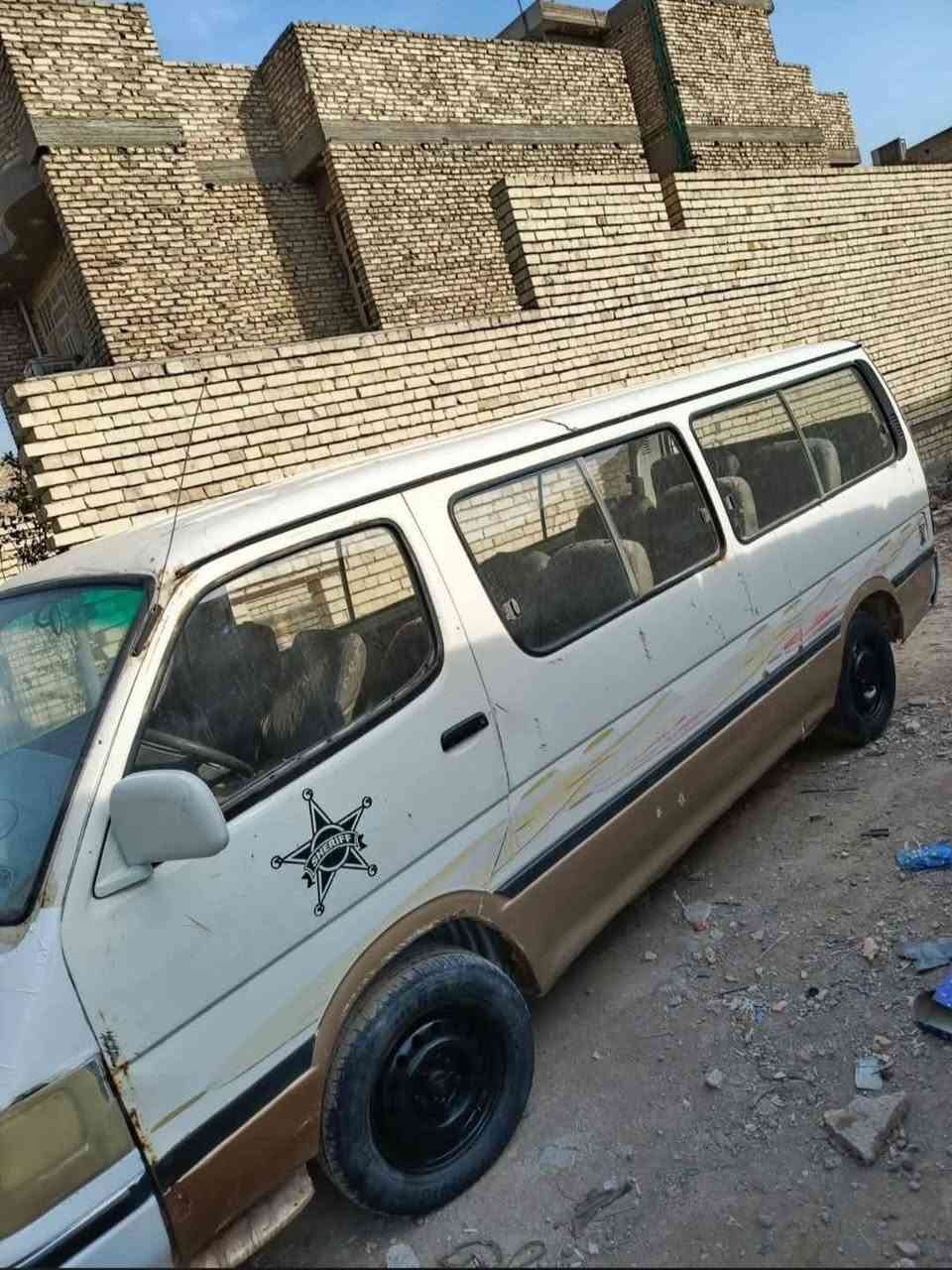 سلام عليكم  جنبي.كريت ويل مديل 2009 سيارة نضيفة حلوة لمحرك بي تبخير  تايرات نضيفة غرفتهة حلوة سيارة مابيهة شي رايدهة اب ١٨ وبيهة مجال لعنوان ديالى شهربان ***********
