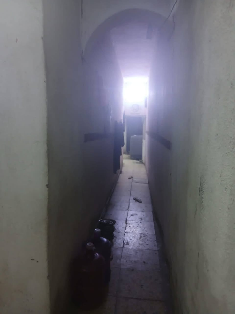 دار للبيع مدينة الصدر قطاع16 خلف مصرف الرافدين أول بيت بالفرع84متر سند مستقبل قاطين عادة أعلى من الشارع***********
