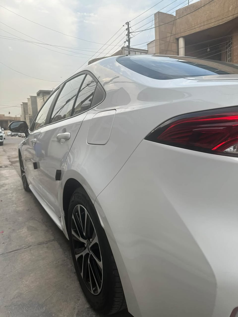 السلام عليكم
كورلا هايبرد ٢٠٢٥ كفاله عامه

بغداد تحويل مباشر

فول مواصفات عدا كشن كهرباء

عداد المسافه (16الف ) 

مكاني بغداد 

السعر 164 قفل 

للاتصال ‭***********
