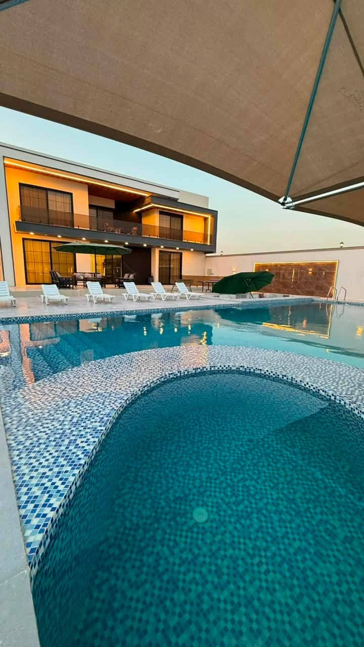 مزرعه في بغداد الدوره البعيثه مزرعه جديده VIP 🫐🩵💙
مسبحين داخلي وخارجي موثقه في تطبيق اجرلي للحجز والاستفسار 
***********
