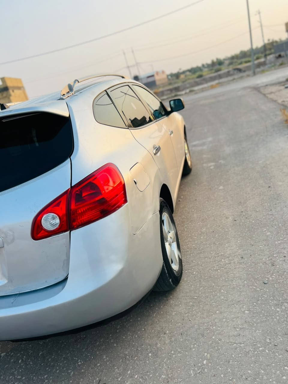 نيسان روج موديل ٢٠١٠
رقم كربلاء ألماني تحويل مباشر 

صبغ بنيد فقط  مكفوله من الحادث 

مكينه وكير حاويه بلاد قبل شهر شادهن وحداديه تمام 

تخم تاير جديد 

كهربائيات كله شغاله وعلى وضع البلاد 

السعر ٦٥ وبيها مجال 

للتواصل *********** بي واتساب 

حله مركز المدينه
