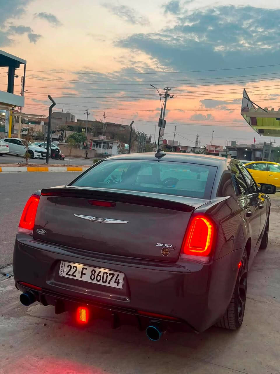 اوباما موديل 2020
S300
رقم اربيل هزه سنويه جديد 

كلين السياره داخل للعراق 
صار بيه طخه اهنا باب مبدل شركه نفس لون وجاملغ صبغ
بدون ارباك بدون دواخل بشرط  

مواصفات. كشنات حار بارد + الخلفيات حار 

كشنات ثنين الاماميات كهرباء + خزن ميموري 

ستيرن كهرباء + تدفئه 

سستم صوت       Aldine

زارع عدسات  LED + عين الشيطان

 كاميرا خلفية دوارة HD

مقاعد جلد اسود + شاشة كبيرة نافيكيشن

اندرويد اوتو + كاربلي + GPS + امكانية عرض شاشة الهاتف … ويل وتايرات انتاج 25 

السعر  مناسب كلش 215 وبي مجاال لشراي وابخدمتك عنواني ديالى خانقين  

رقم ***********
