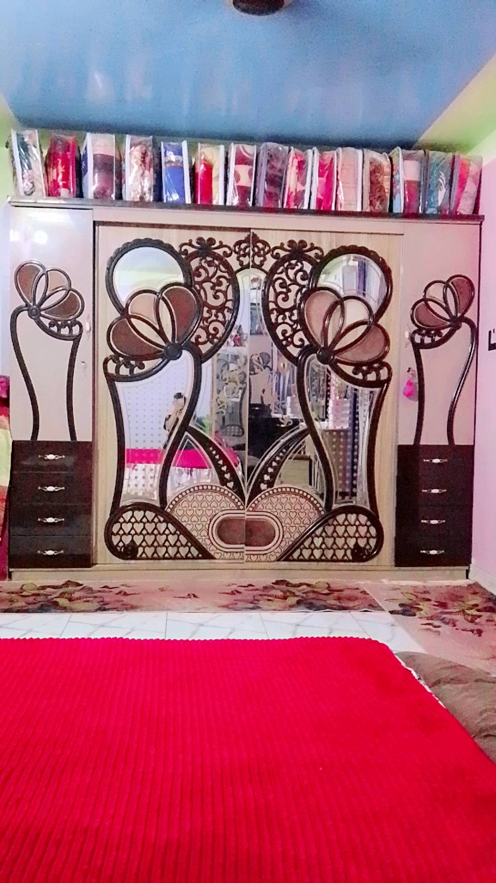 غرفه نوم • الرميته قضاء الهلال • للبيع