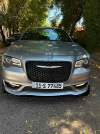 للبيع كرايسلر 300S V6 وارد أمريكي موديل 2018فول عده الرادار الأمامي   ...