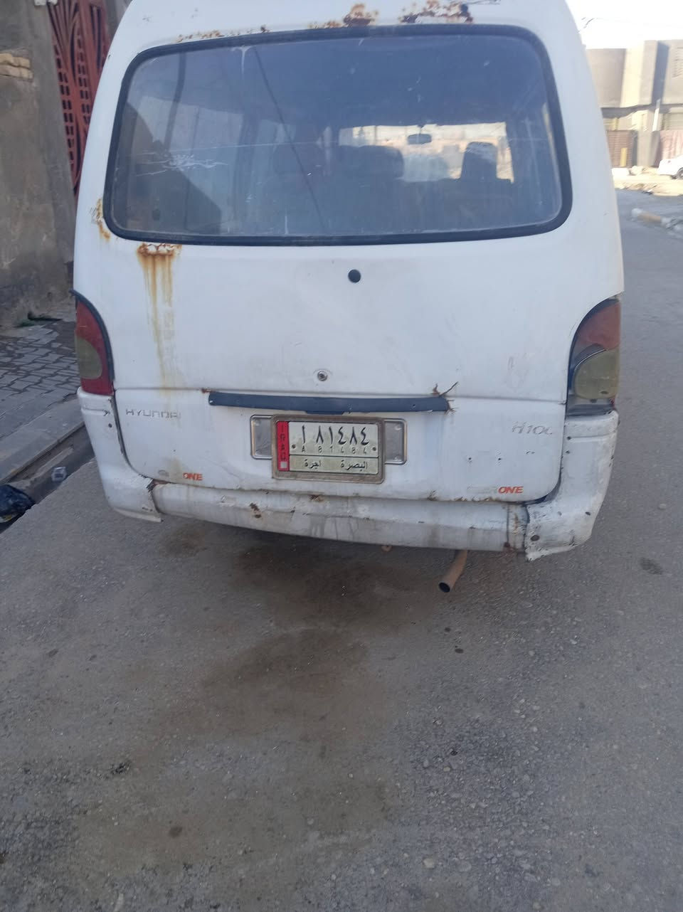 هونداي  موديل97 موجودة في السماوة مكينا بستا  السعر 10ورقة بيهة مجال سنوية ضائعة  راعي موجود تلفون  ***********
