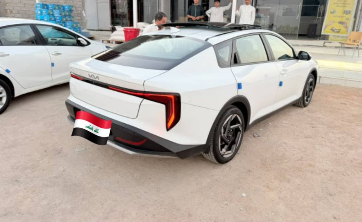 كيافور موديل 25 خليجي فول مواصفات ماشيه 32 الف رقم بغداد بسمي محرك 2000 دوش ***********
