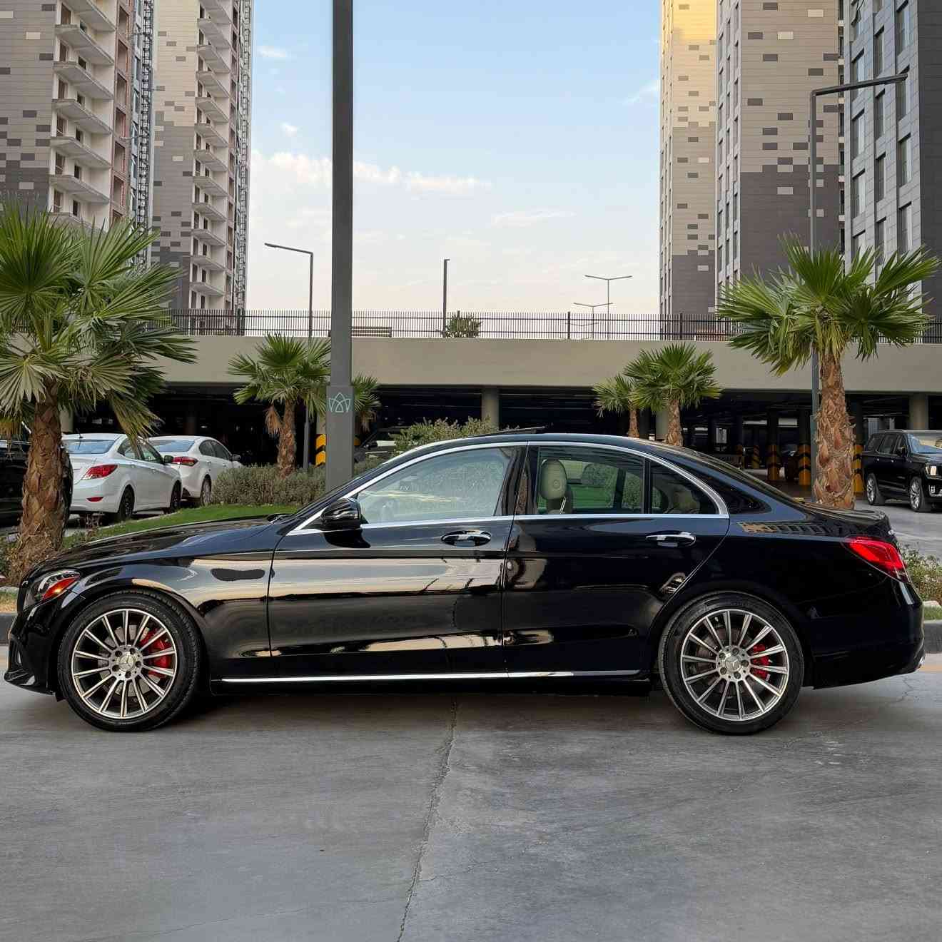 السلام عليكم
للبيع Mercedes C300 2021
سلايد
ماوس
داخل الوان ٦٤ لون 
كشنات تدفئه
كشنات كهرباء
رادار امامي
رادار خلفي
نقطه عمياء
كيجات دجتل( ٣ ثيمات) 
جنطه كهرباء
لايتات زينون ٨ عدسات
اوتو بارك
تحديد مسار
سستم سماعات برومستر
كار بلي
شاحن وايرلس
بصمه ابواب
بصمه تشغيل
داخل بيج
ويل 18

ماشيه 50الف
السياره وارد امريكي كلين تايتل ( بدون صبغ وبدون بارد وبدون تبديل ) تقرير مياه امطار
السعر 18.800$
مكانها اليرموك
للاتصال ***********
