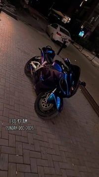 𝐻𝑎𝑦𝑎𝑏𝑢𝑠𝑎 𝐺𝑆𝑋1300𝑅 2007 المواصفات  لون مميز تايرات جلاتين  ادامه بلكات ...