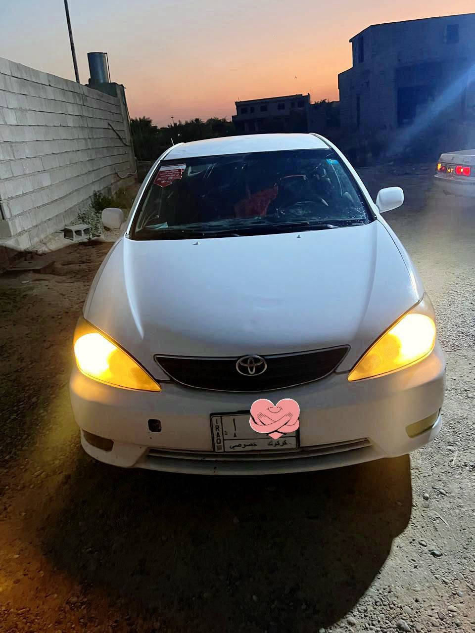 كامري للبيع موديل 2004 خليجي كير مكينه شرط لا صرف ولا بخار تبريد تدفئه فول  رقم كركوك سنويه لل 2028 تخم تاير شديته قبل يومين مصبوغه عام جماليه معجون قطعتين فقط جاملق الايسر وربع باب الورى الايمن سياره ما تصرف عليها ربع السعر 75 وبيها مجال بصيط 
***********
مكان السياره صلاح الدين
