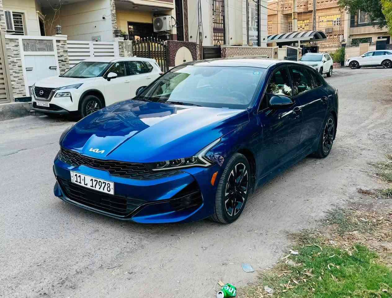 كيا K5  موديل 2022  بيع او مراوس بكورلا او byd 
ماشيه 75 

 جي تي لاين.  فول مواصفات 

محرك 1600 تيربو 🚀

المواصفات : 

بانوراما

بصمة تشغيل

كشنات تدفئة

ستيرن تدفئة

شحن هاتف لاسلكي

قيادة ذاتية على الخطوط السريعة

هاند بريك بصمة

تشغيل عن بعد

مثبت سرعة

نظام ABS

مانع انزلاق

حساس ضغط الاطارات

بك لايت LED

شاشة تدعم كار بلي 

رادارات

مراقبة النقطة العمياء

تحديد المسار

مقعد السائق كهرباء

لايتات ثلاث عدسات

نظام قيادة ايكو + سبورت + سمارت + نورمال

بلوتوث + AUX + USB

تحكم ستيرن كامل

كير اوتو + عادي

اوتو بريك

خرائط

ستيرن حرف D

زينون LED

صندوق ذكي

رقم الشاصي موجود بالمنشور 

الحادث :  حادث امريكا بنيد مبدل و مصبوغ و تكمه صبغ 

وبالعراق صار جاملغ خلفي و باب خلفي جهة السايق. صبغ.    يعني بيها ( 3 قطع صبغ )

بدون دواخل. بدون. دواخل 

السعر.  148 ورقه 💯💯

للاتصال :  *********** 
مكان السياره : بغداد - الزعفرانيه بغداد, العراق
