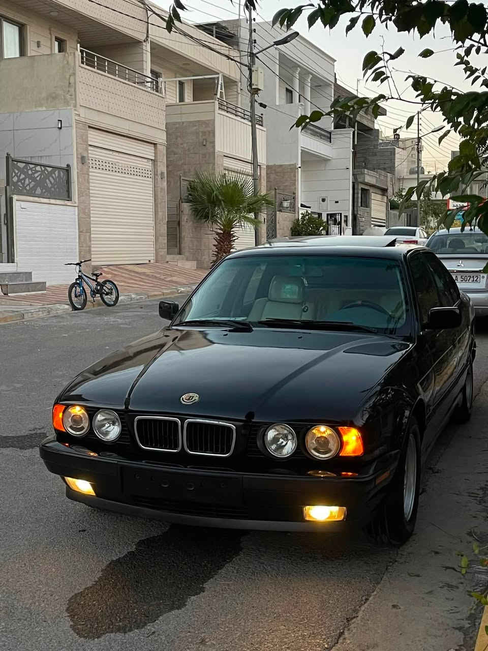 بۆ فرۆشتن 
٥٤٤سلایت کوشن جلد 
کامل سیرفزی بۆ کراوە بانسو نۆزلو فیل پەمپ رۆنو فلتەر سیوەیل تازەیە 
ویلی لۆک سیستەمی سالۆنسابۆ دانراوە 
٧ گێڕەسەیارەکە ڕەقەم سلیمانیە سەیارەکە 
 کامل ئەشیای مەزبوتو سەیارەکە زۆر بەقوەتە 
*********** موشتەری نیت تێلمەکە لەگەڵ ڕێزم
