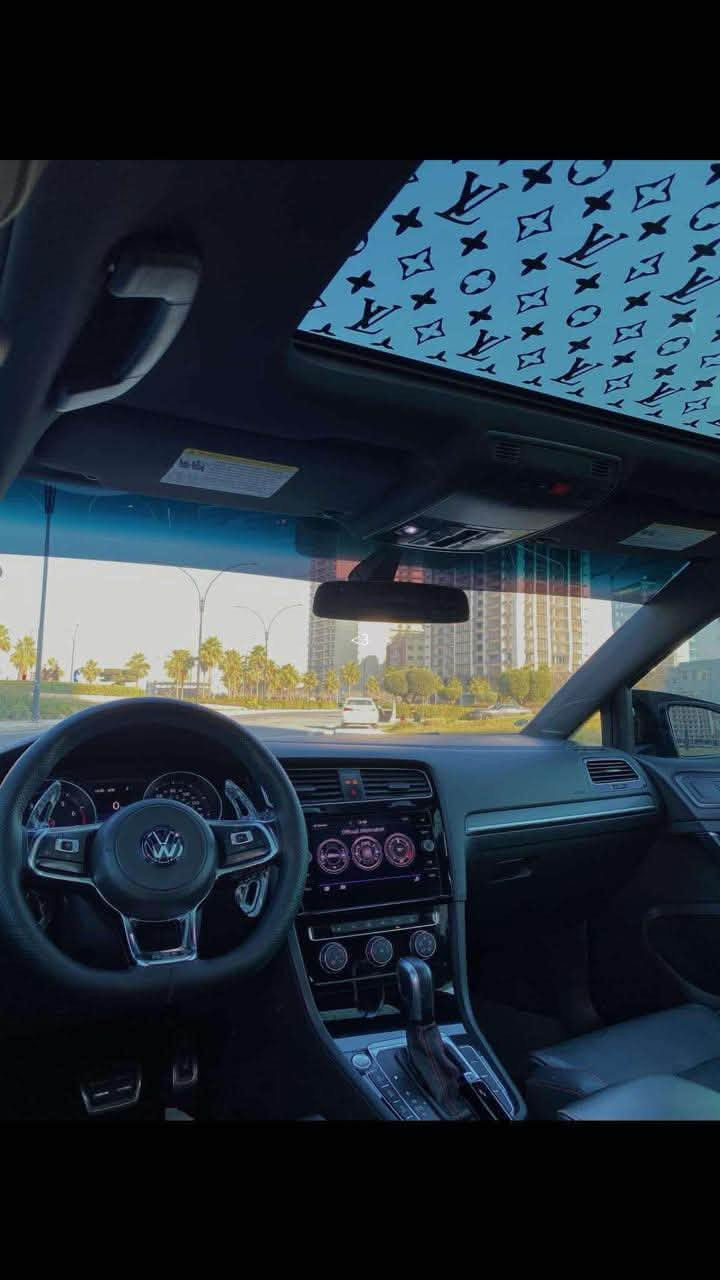 Golf gti 2020
قەپات مسفات پانۆرامە کوشین جلد 
شاشە گەوەرە  ٤ مۆد 
رادار  کوشین گەرم 
لایت متحرک
خەتی جادە 
ئاوێنە رادار قەپات موسفات بێ ئۆتۆبان 
یەک چاملخ  پشت سیاق  سبوخە 
بێ ئرباک بێ ژورێ نوقتە ژوری نیە 
54mi رۆیشتیە 
***********
