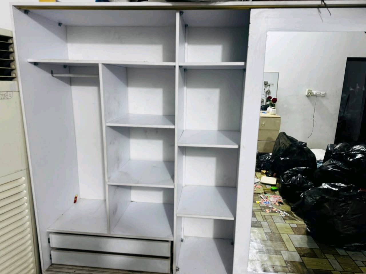 للبيع كنتور ستلايت +ميز تواليت السعر 400
المحافضه بغداد
المنطقه حي الجهاد
رقم ه***********