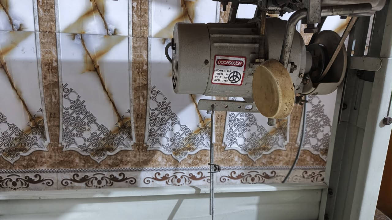 مكينه بيس سيتر ياباني اخت لجديده للبيع سعرها 400 أو بيها مجال مكاني طوريج للتواصل ***********
