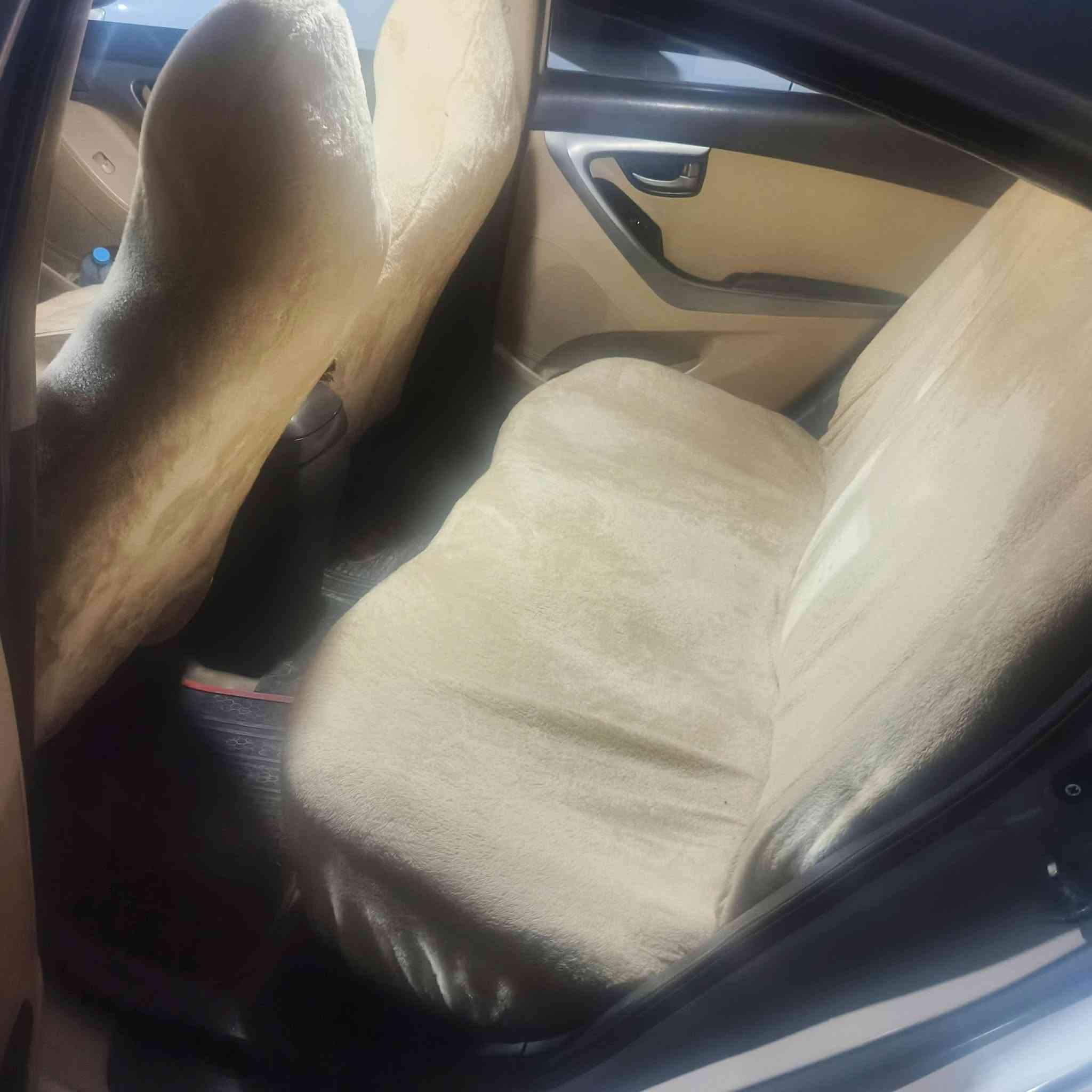 سلام عليكم  الانترا خليجي ومكفوله كلها مديل ١٤ سياره مبدل  ماطور استيرن وصليب استيرن ومشط استيرن وصدر أمامي خلفي وتخم تاير وباتري جديد ومنضومه فيت بم كامله ومطريات ودوشمه وغلاف استيرن أصلي سياره الحمدالله كامله من كلشي سعر ١١٣ وبيها مجال مكاني صلاح الدين مجمع الدور ***********
