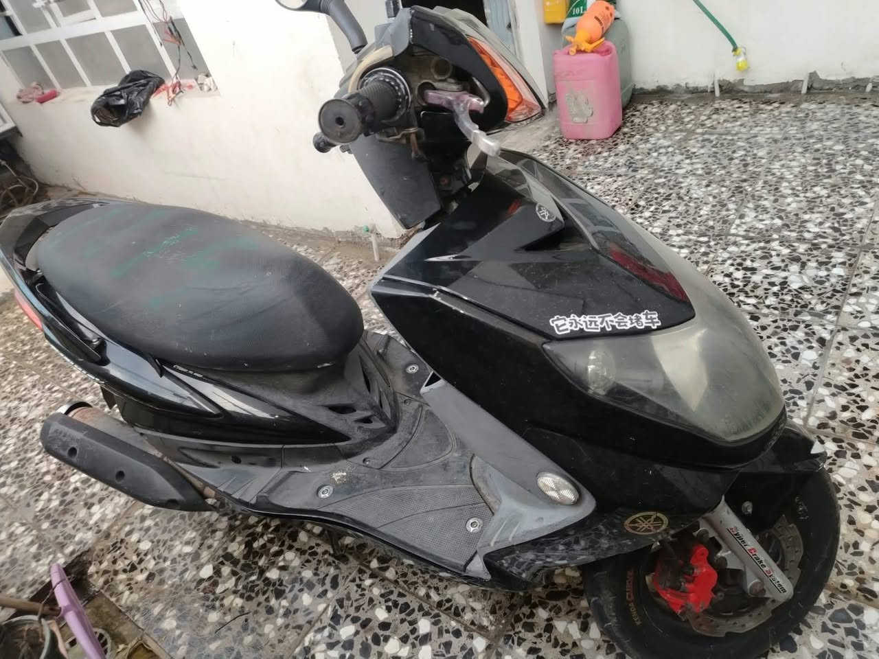 سكنس نوزل
نازلة من الحاوية
جيب فيتر وافحص
كلشي بيها يشتغل
عدا قمچي كيلومتر
كسر بالتريشة اليسرى
تفحص يلا تاخذ
١١٠٠ وبيها مجال
بغداد - صليخ 
اتصال او واتس اب
***********
