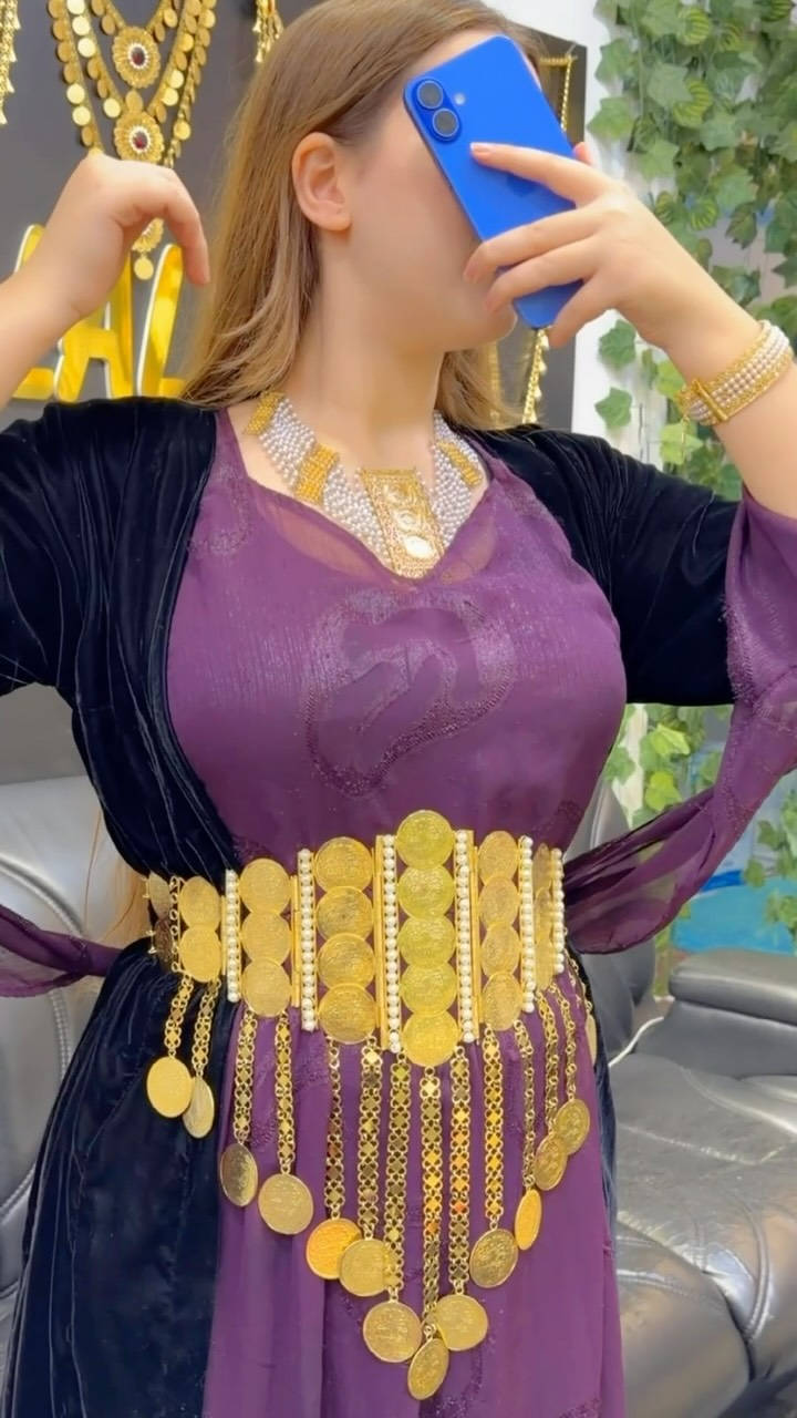 ملابس