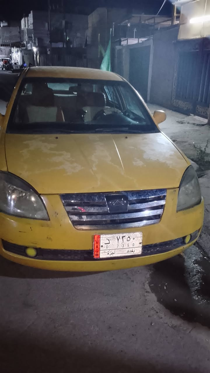 شيري اي فايف محرك كامري خير من الله تبريد شغال كشر نضيف بي صبغ قطعه زغيره بلباب الخلفي والدوسات السعر 28,,العنوان بغداد حي اور اتصال على الرقم ***********
