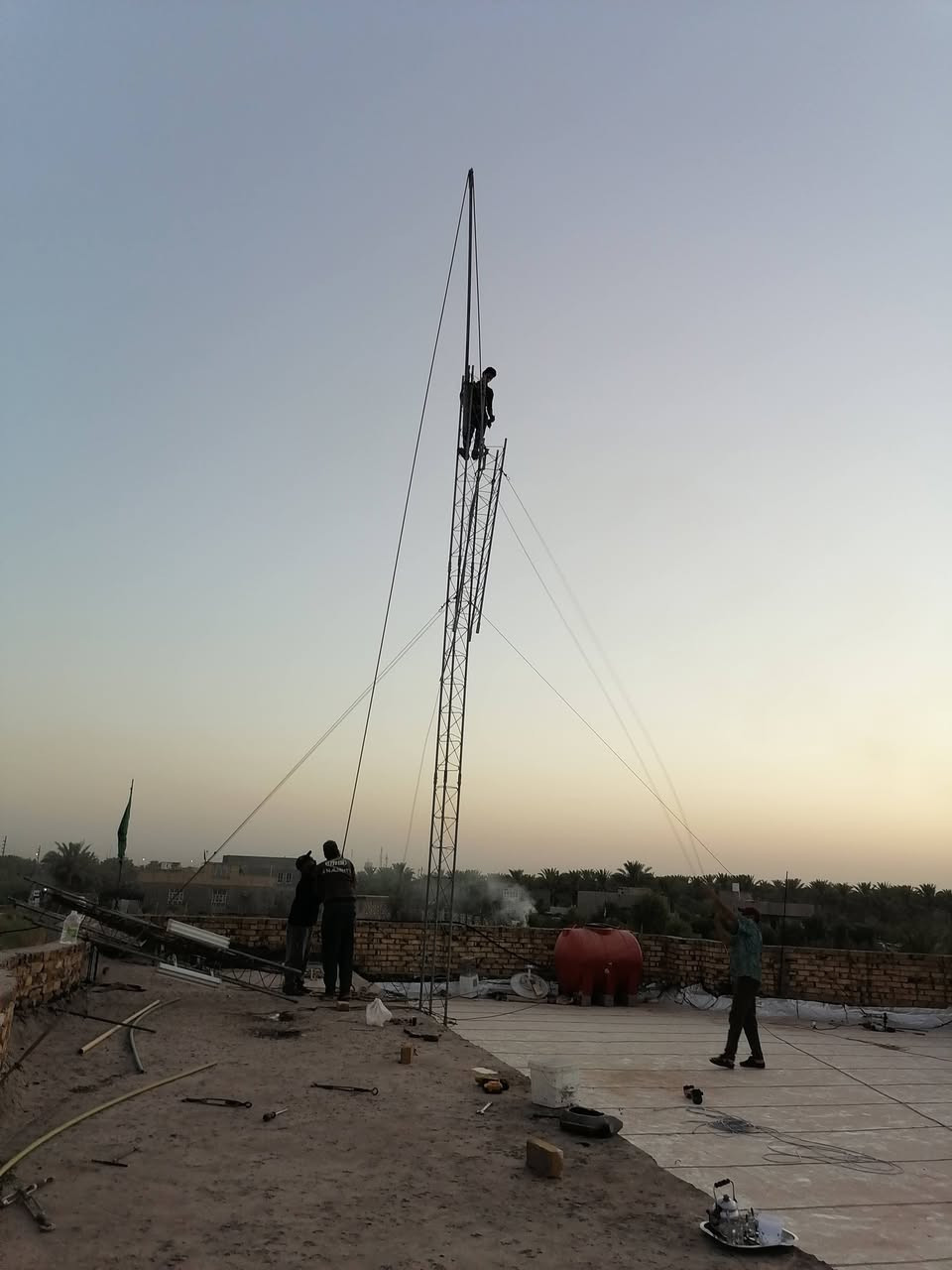 تم بعون الله تنصيب برج إنترنت  منطقة  ال دليم قرب حي البتول    لتوفير خدمة إنترنت أفضل وسد احتياجات السكان في المنطقة  ونسأل الله التوفيق والسداد للجميع

بأداره رسول كاظم (***********) الاستفسار

