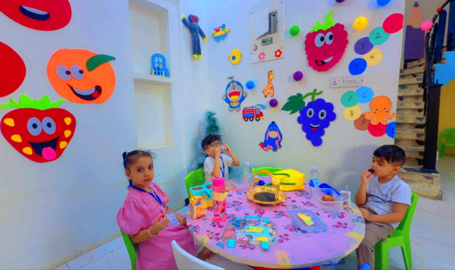 روضة شمس • تغذية جماعية • ام الخيل