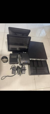 للبيع كاشير POS كامل ISSYZONE * شاشة لمس رئيسية * شاشة ثانية للزبون * ...
