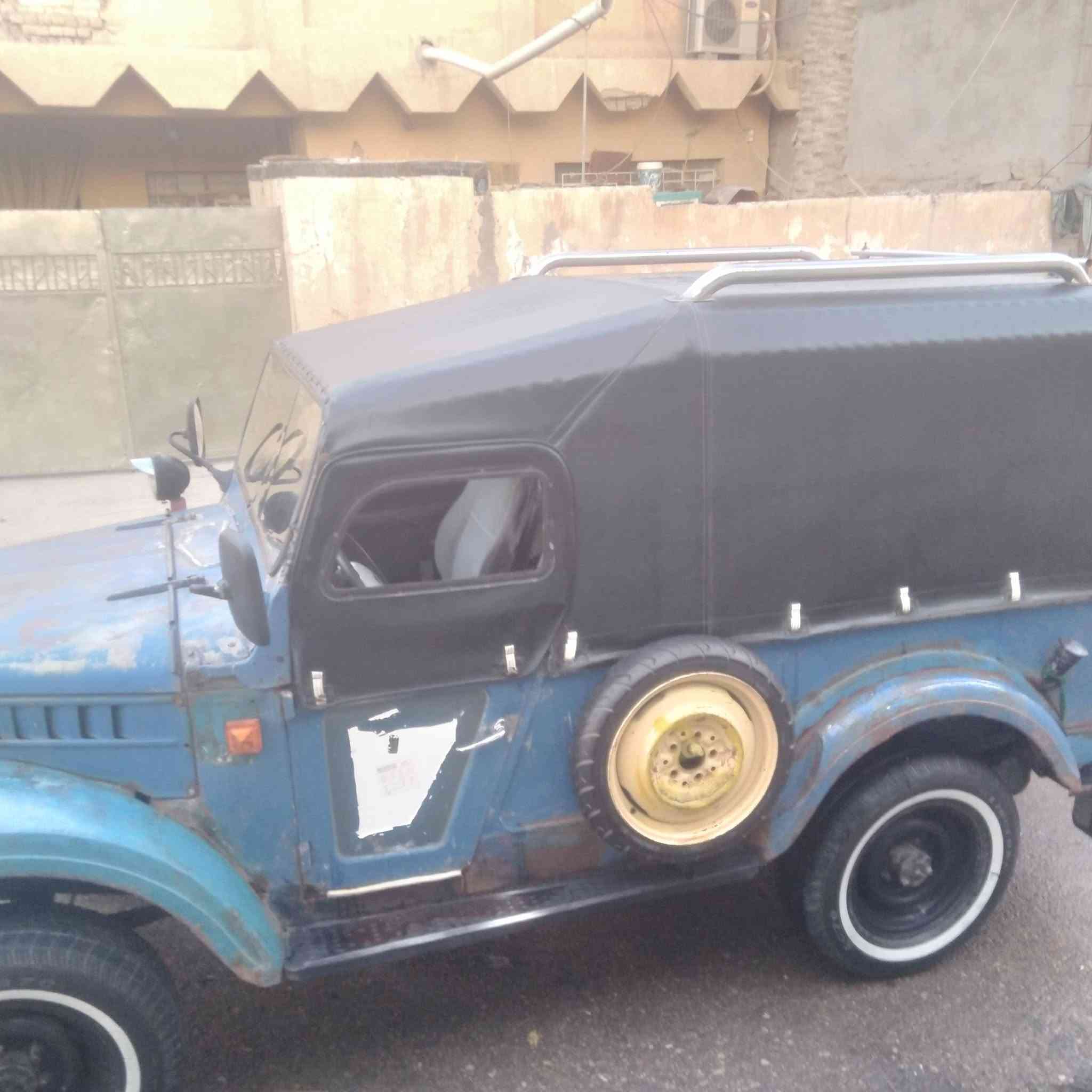 مكلف بلنشر***********
