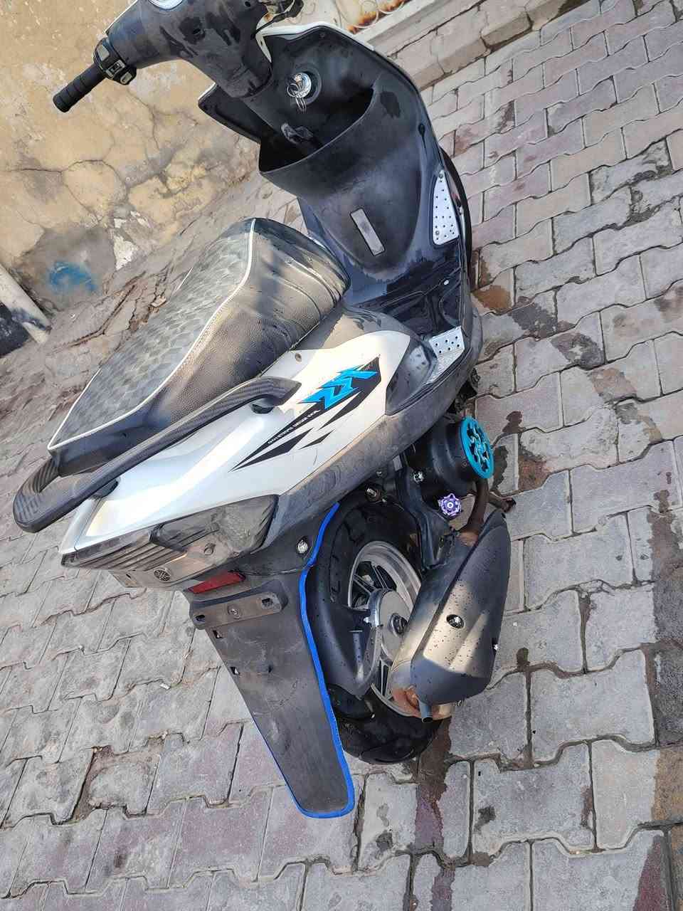 ماكس عدله لبيع وراق ابسمي مكينه مامفتوحه دراجه كله بلاديه ختم واحد كهربايات كله شغاله رايده 850 وأبيه مجال *********** مراسله واتساب
