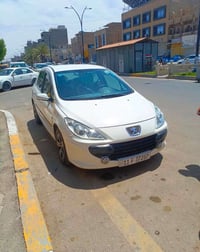 بيجو فرنسي 2006 307 للبيع العنوان بغداد الجديده كير ومكينه كفاله السيا...