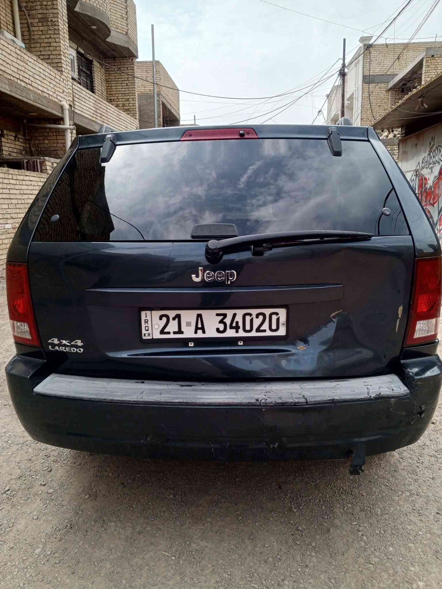 السلام عليكم سياره جيب ٢٠٠٧ الرقم سليمانيه تبريد شغال سياره نضيفه سنويه ٢٠٣٠ سياره بيهه خيط تبخير سعر 67$ ورقه سياره بسمي 
رقم الهاتف *********** 
مكانهه بغداد

