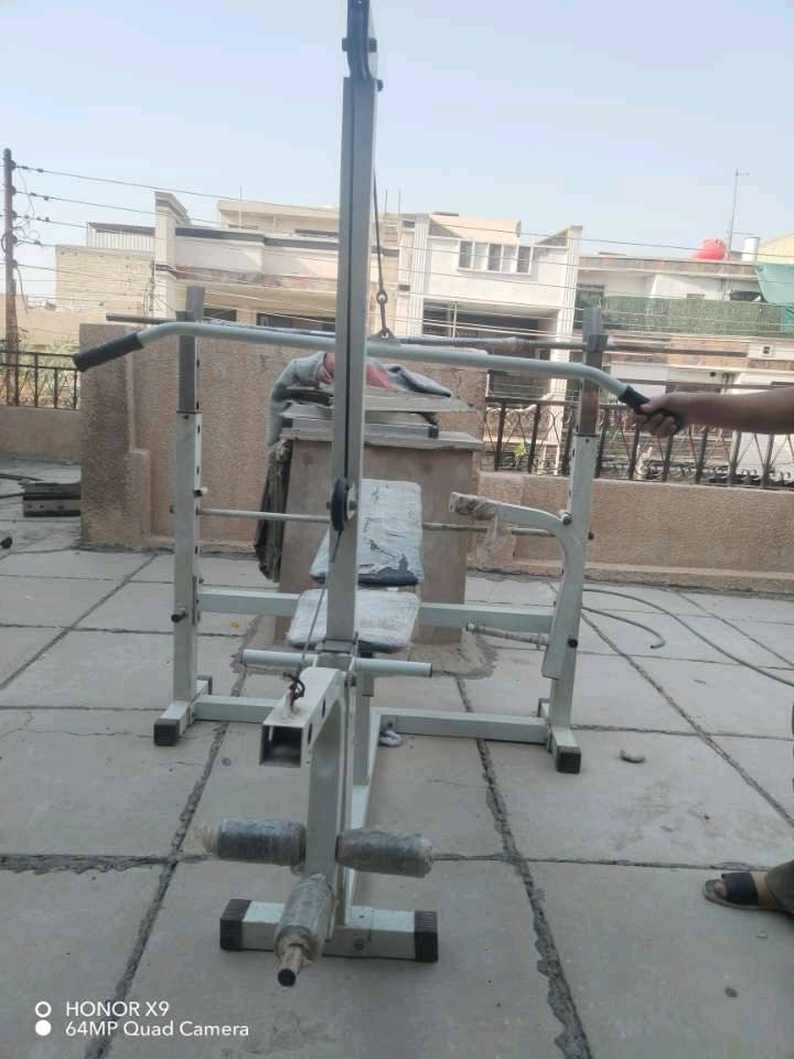 السلام عليكم هذا جهاز رياضه للبيع محافظه بغداد الغاليه متعددة الاستعمال