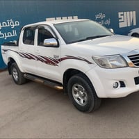 هايلوكس كويتي • ٢٠١٣ • بدون قطره صبغ