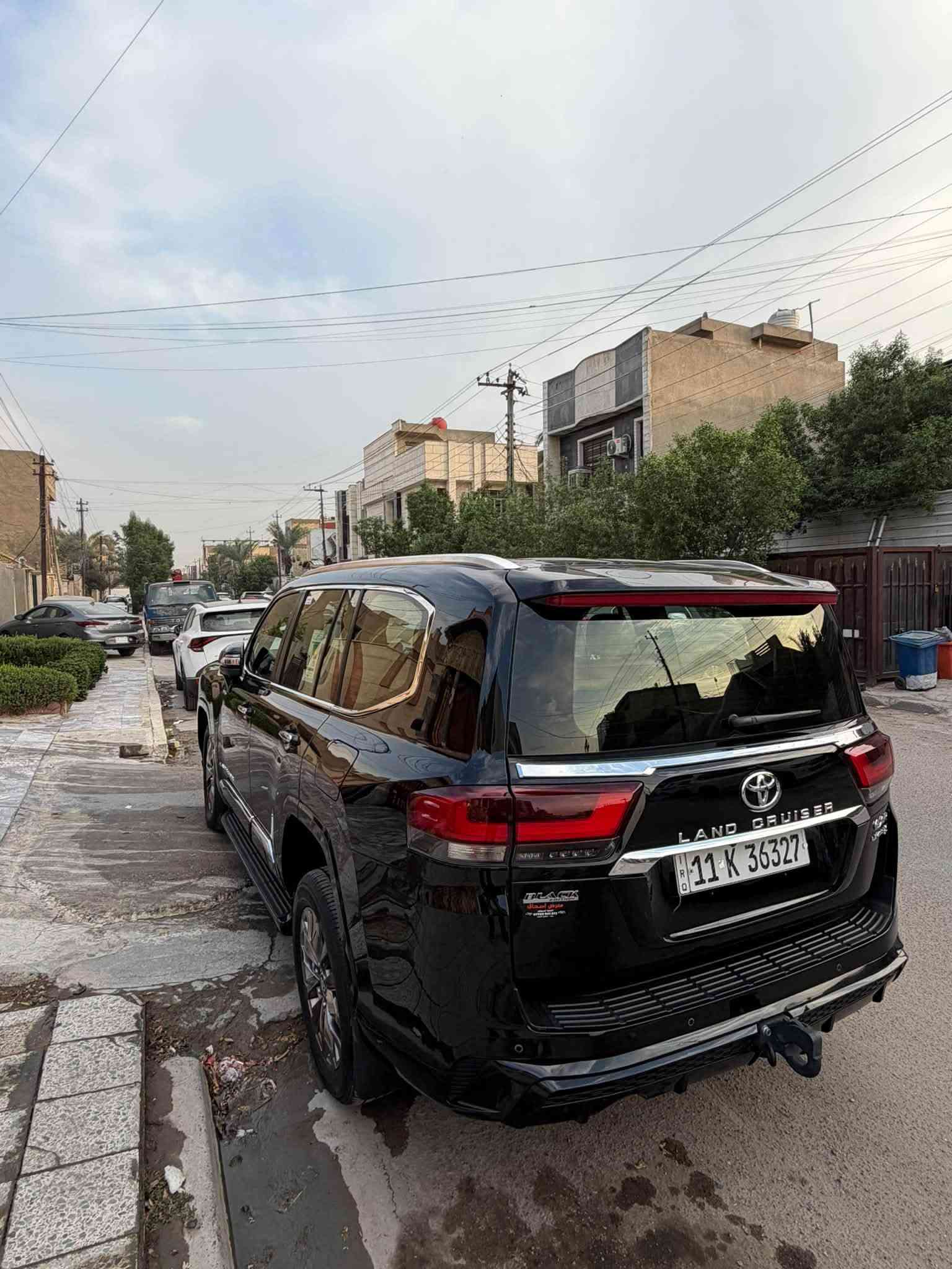 لاندكروز بلاك ادشن • ٢٠٢٤ • ١٥٠٠٠ كم