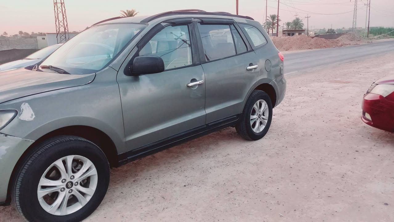سلام عليكم البيع سنتافي أمريكي موديل 2009 العنوان صلاح الدين اضلوعيه ***********
السعر 95 وبي مجال
