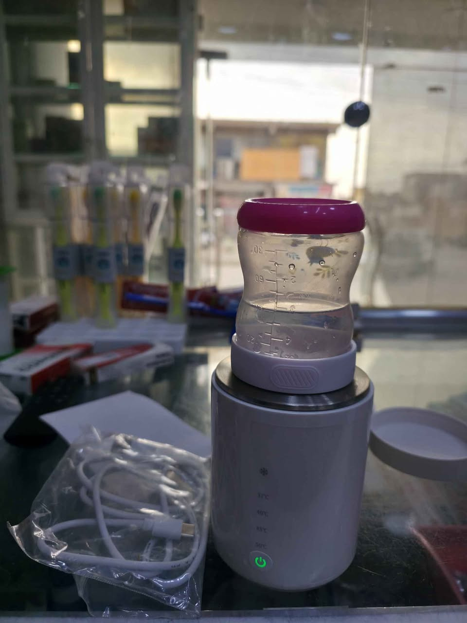 مسخّن حليب • بطارية ٨٨٠٠mAh • آمن للبيبي