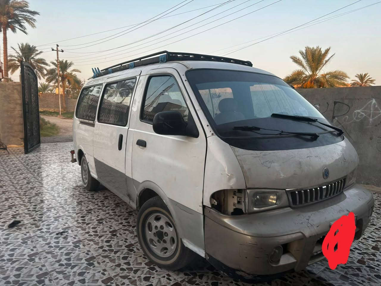 السلام عليكم ابريجو موديل 2000رقم انبار ابلاديه لا صبغ ولا معجون ولا بارد بيها خيط بخار بدون تنقيص كير واكسن وتخم تاير كله جديد كهربائيات كله شغال دمادم مسجل مضخمات  الي يريد يشتغل سياره كبل الشارع مكان السياره. الانبار الرمادي السعر 67ولاتجي ودكلي بعت بهل شي كلمن ورزقه الاستفسار /***********
