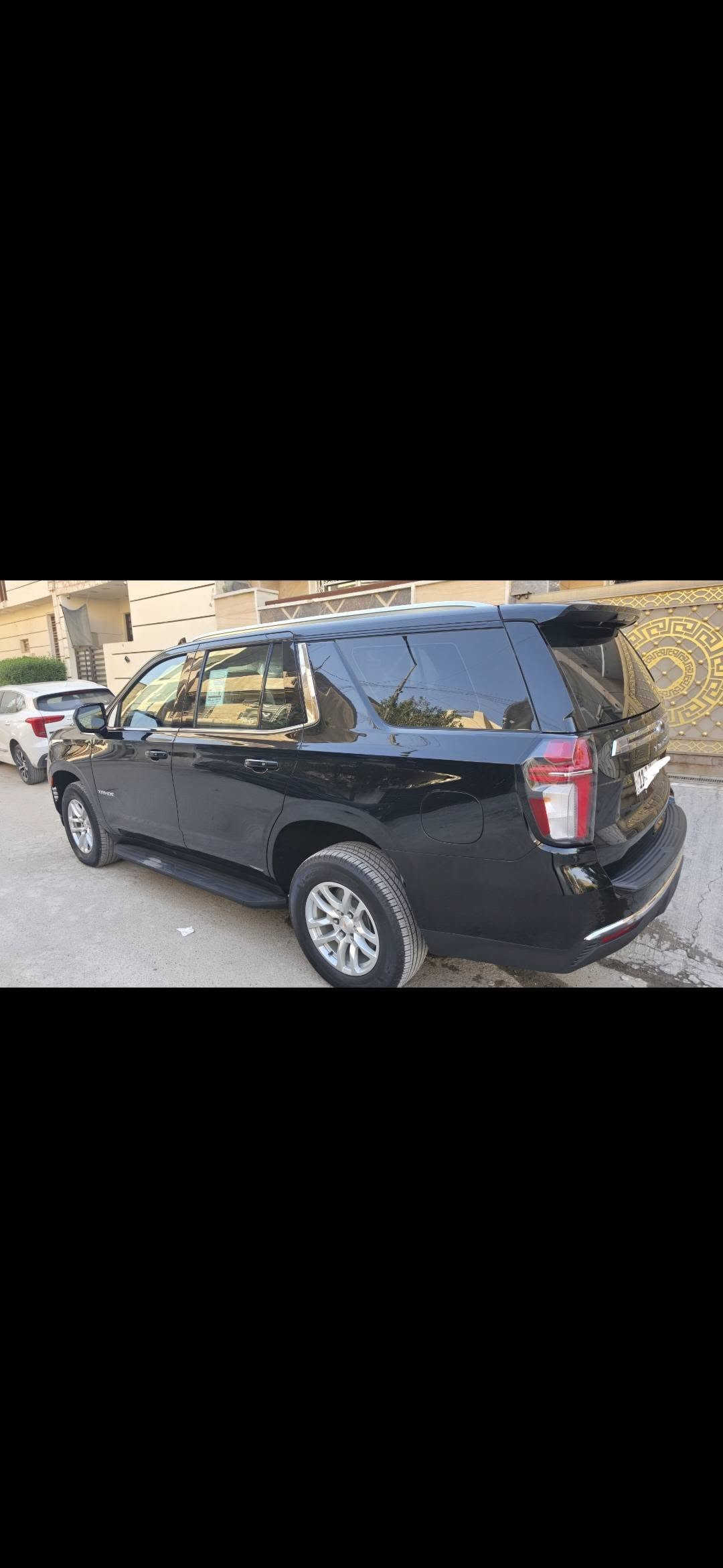 للبيع تاهو 2024  LS خليجي وكالة المنصور مكفولة بغداد بأسمي
ماشية 32 الف ميل
السعر 45.5 الف 
*********** 
مكاني بغداد المنصور

المواصفات 
بصمة تشغيل 
علامة ضوئية 
رادار امامي 
رادار جانبي
ثلاجة 
تشغيل عن بعد
كشنات كهرباء 
نقطه عمياء 
هاندبريك بصمه 
مثبت سرعة
كاميرا
شاشه 
 مانع تصادم
 تحديد مسار 
٧راكب تبريد 3 قطع 
 داتا شو تنبيه عند الاقتراب من اي شيء
 لد أمامي وخلفي
 لايتات زنون 
 تحكمات وأنظمة اخرى
باقي مواصفات التاهو معروفه

نص مكتوب في الصور:
- الاعلامي حيدر الحمداني فقد سمعه وهو يدافع عن الوطن...