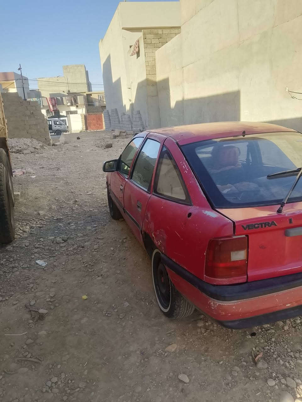 للبيع اوبل فيكترا حجم عشرين***********+***********
