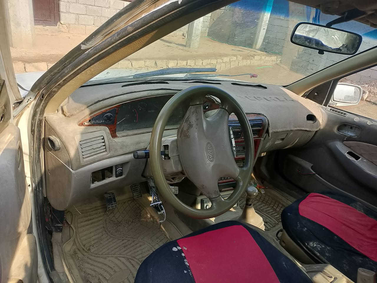 سيفية للبيع 
رقم بغداد 
مشروع وطني 
موديل 94
تخم تايرات
باتري جديد
اي تنقيص ماكو
راعية من ديرة 
السعر خاص 
رقم الهاتف 
***********
