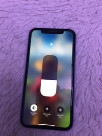 ايفون XR • ٦٤ • كسر ضهر