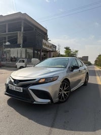 🔥✅ كامري موديل 2023 (SE) هايبرد🚘 رقم بغداد تحويل مباشر  حادث قطعتين مر...