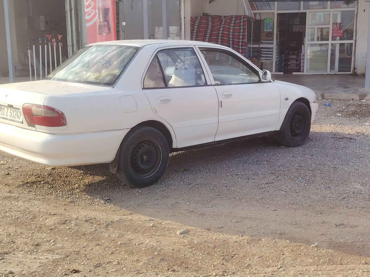 سلام عليكم للبيع بروتون 2002 مسجلة 97 رقم بغداد مشروع وطني لل30 شرط التحويل محرك بي بخار گير شرط صدر تايرات شرط صبغ مكانات سيارة جاهزة معايزهة شي سعر 29 مكان حويجة ***********
