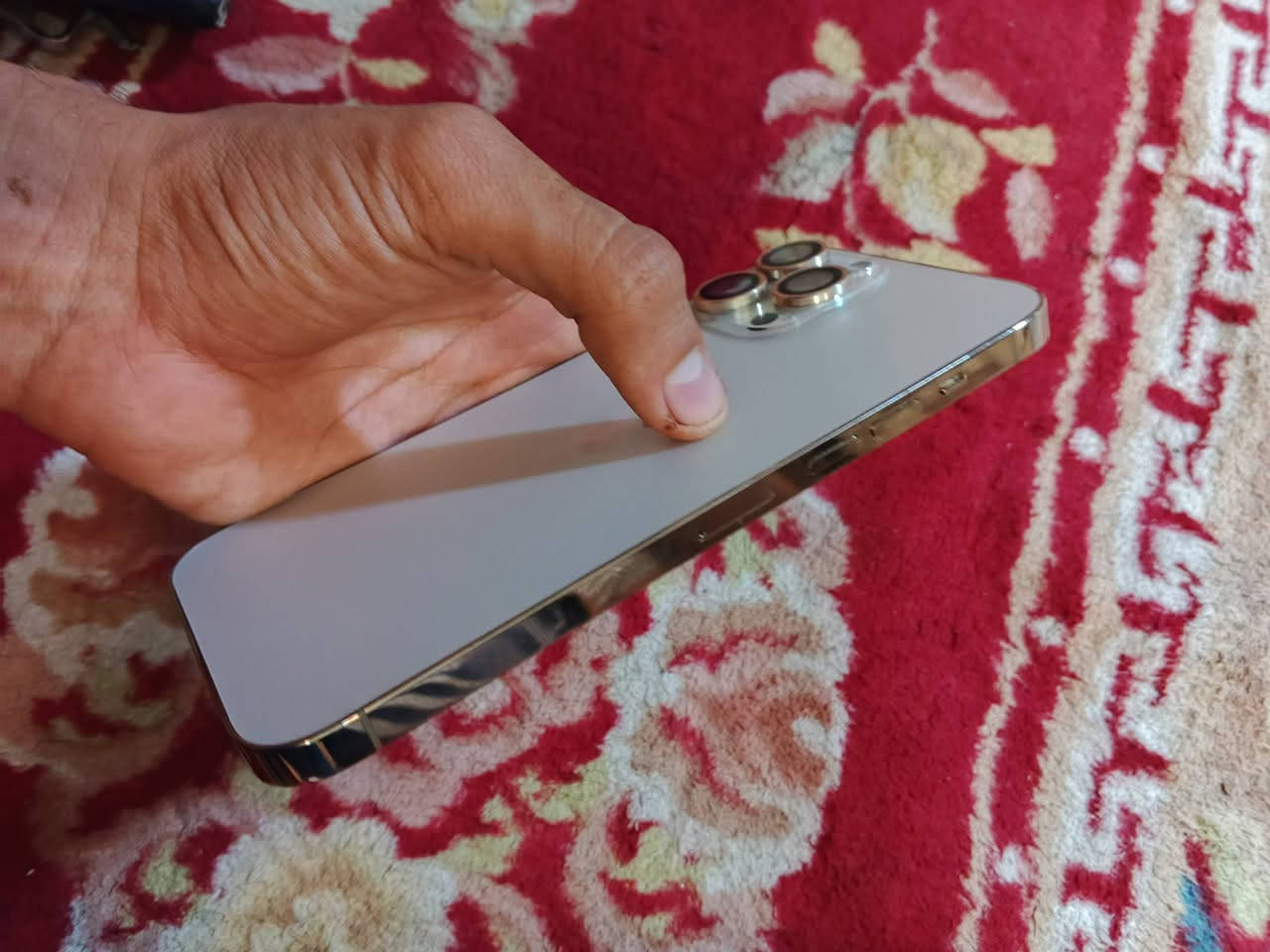 ايفون 13 برو ماكس • ٢٥٦ • بطارية ٨٧٪