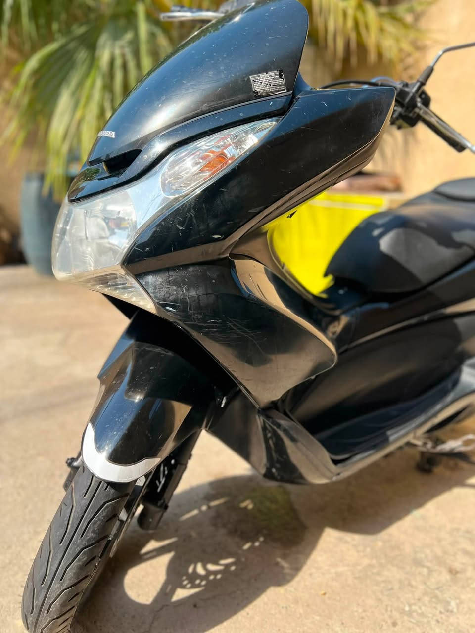 السلام عليكم
دراجه pcx جيل اول
موديل 2016 كفاله من كلشي
مكاني بغداد زعفرانيه 
للاستفسار ما متواجد ما سنجر شراي ينتصل 

‭***********‬
