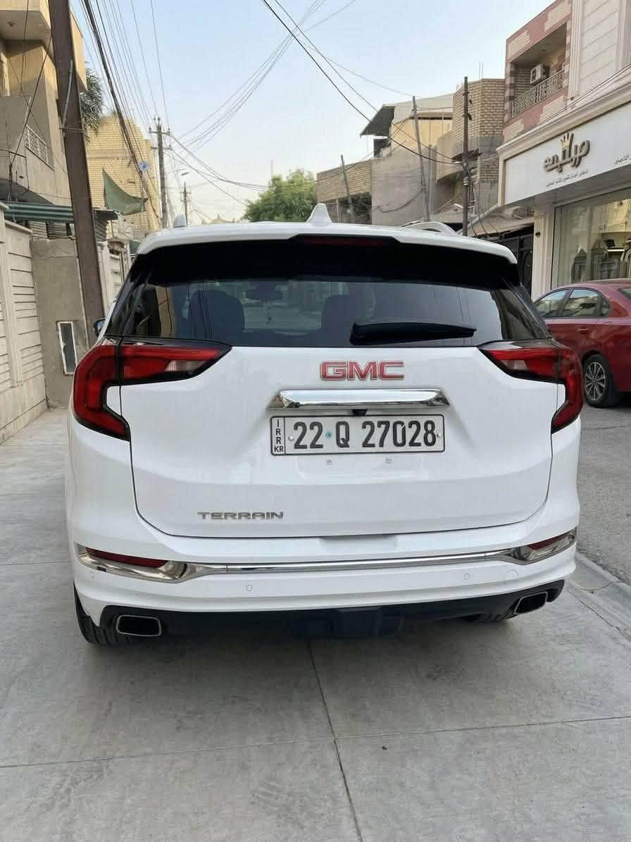 جمسي تيران دنيالي موديل 2020 محرك 2000 تيربو رقم أربيل هزه وسنوية جدد موصفات الدنيالي معروفة الحادث موجود بل صور السونار لايوجد  صور الحادث لن السيارة دخول قديم تخم تاير كير محرك تبريد كهربائيات مكفولة السيارة معروضة بمعرض مال شخص يعني مو مال معرض فول موصفات مع وجود بعض الرصعات بل بنيد والقمارة  السعر 135  واتساب *********** سلام ابو محمد مكان السيارة بغداد الامين الثانية
