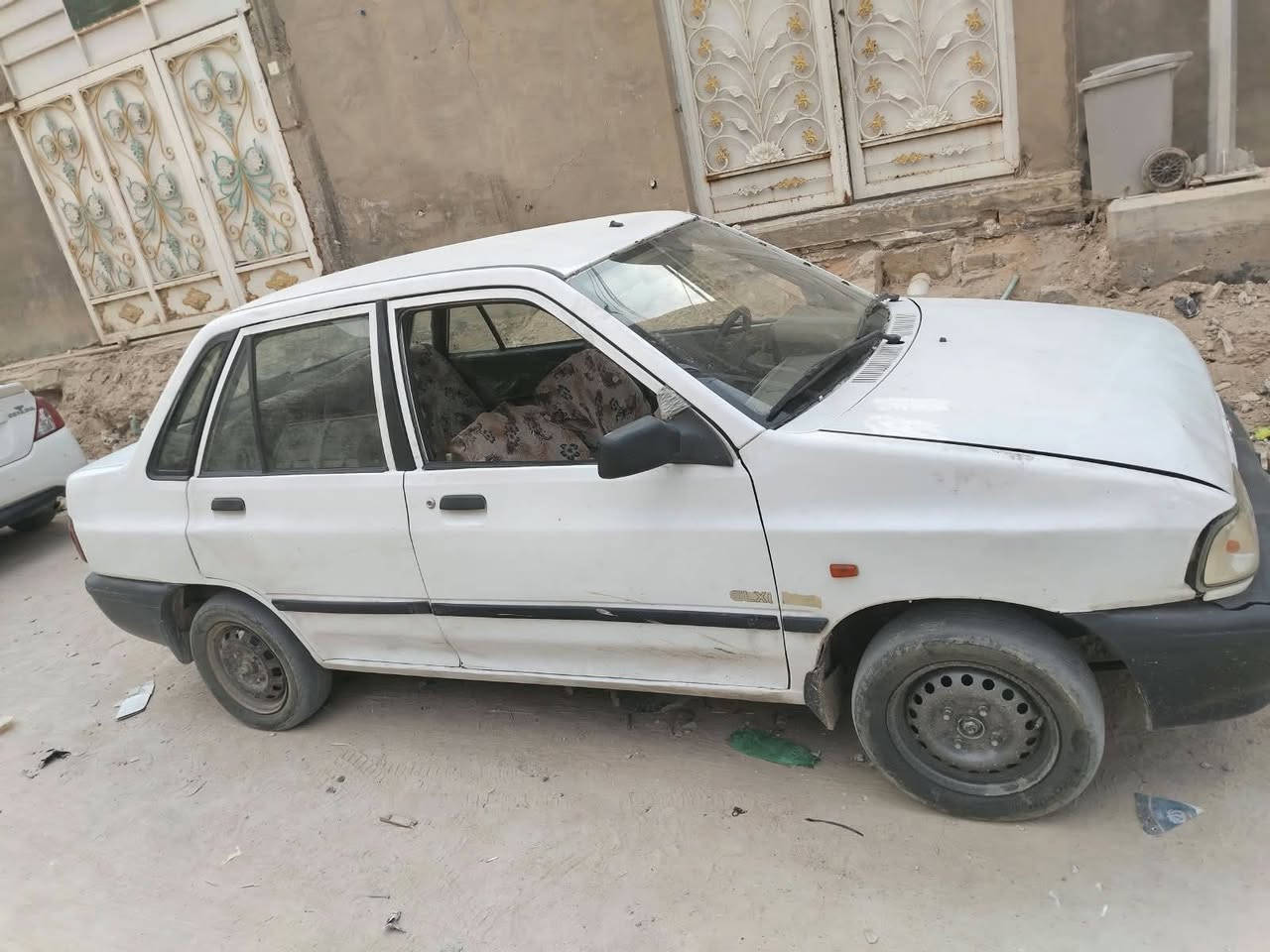 سايبا مديل 2011 بيها خيط بخار السيارة نضيفه بس عايزة شي بسيط السعر 22 الشراي يجي او الاتصال على الرقم ***********
