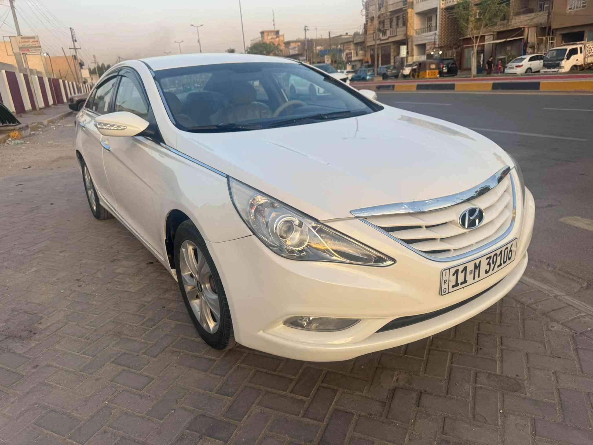 للبيع 
سوناتا 2011 خليجي محرك 2400 دوش 
مصبوغ حزام  سياره جاهزه  تبريد منظومة جديده 
سنوية وهزه  جديده 
السعر 95 وبيها مجال 
***********
