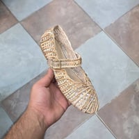 تخفيض • اكسسوارات شخصية • حجز