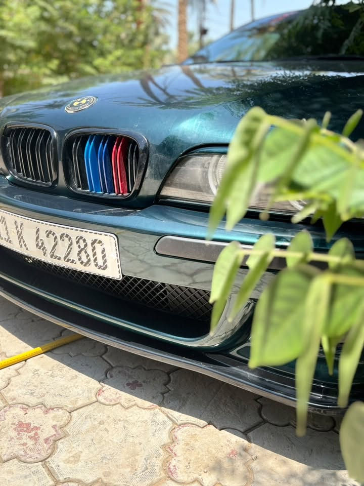 اللهم مصلي على محمد🧿🩵
🚘للبيع BMW فئة صقر E39 🦅

📅 الموديل: 1996

🔧 الحجم: 535i V8 — ثمانيه سلندر أصل بليته وسنويه

📍 الموقع: النجف الأشرف

🔢 الرقم: بغداد

📄 الملكية: باسمي حصرين

🔥 السيارة فول مواصفات للأخير، عدا السلايت

✨ المواصفات:

• حساسات خلفية

• كاميرا خلفية

• كشنات تدفئة وتبريد

• نظام البصمة البلادي

• ستيرن كهرباء

• سقف قماش كنتارا جديد

• حدادية جديدة

• مكينة جديدة وبشرط

• تايرات جديدة

• ويل كاب جديد

• السيارة متعوب عليها من كل النواحي

🦅 سيارة صقر بمعنى الكلمة

ما عايزها الف ترايك، وين ما تحب توديها تفحصها.

💰 السعر:خاص والشراي يدلل

📍 النجف الأشرف

📞 للاستفسار والتفاصيل مراسلة ***********واتساب فقط

نص مكتوب في الصور:
- اسمك نص الخمس نحير من نزامط بي..