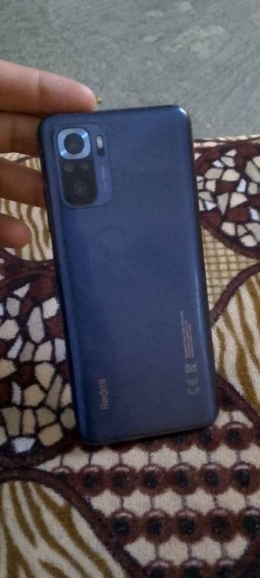 الموبايل شرط كل شيء ما بيه كل شيء شغال بيه 
شاشه مبدله اصليه شرط اسم الجهاز Redmi Note 10S
السعر 75 
***********

نص مكتوب في الصور:
- المواصفات والمعلومات التفصيلية RAM 3.0+8.0 ج.ب المعالج ثماني النواه بتردد يصل إلى 2.05 جيجاهرتز إصدار Android 13 TP1A.220624.014 إصدار MIUI MIUI Global 14.0.11 14.0.11.0(TKLMIXM) تحديث أمان نظام Android 2024-07-01 الطراز M2101K7BG إصدار النطاق الأساسي MOLY.LR13.R1.MP.V89.6.P77